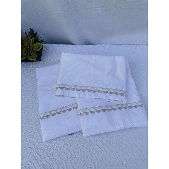 Serena & Lily White 100% Cotton EMBROIDERED Geometric Pillow Shams Set Of 2 - Picture 2 of 7